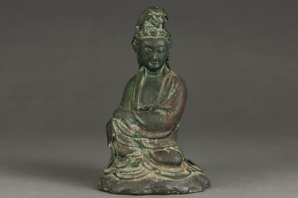 A Exquisite Bronze Avalokitesvara Ornament