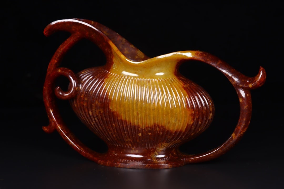 A Exquisite Hetian Jade Ewer - 2