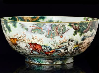 A Exquisite Famille-Rose Painted Gold Twelve Chinese Zodiac Signs Pattern Bowl