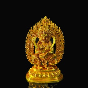 A Exquisite Gilt Bronze Buddha Statue