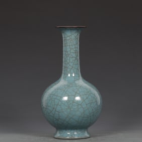 A Exquisite Ru yao Ice Crackle Pattern Vase