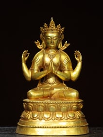 A Exquisite Gilt Bronze Avalokitesvara Buddha Statue
