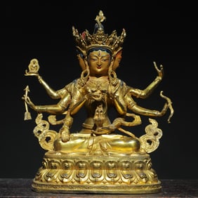 A Exquisite Gilt Bronze Buddha Statue