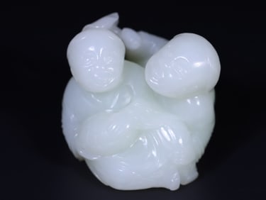 A Exquisite Hetian Jade Figures Ornament