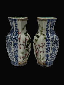 A pair of Exquisite Blue and White Famille-Rose Pine and Bamboo Pattern Vase