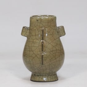 A Exquisite Ge yao Cream Yellow Glaze Vase
