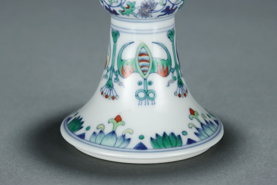 A Exquisite Doucai Lotus Pattern Flower Pattern Vase - 9