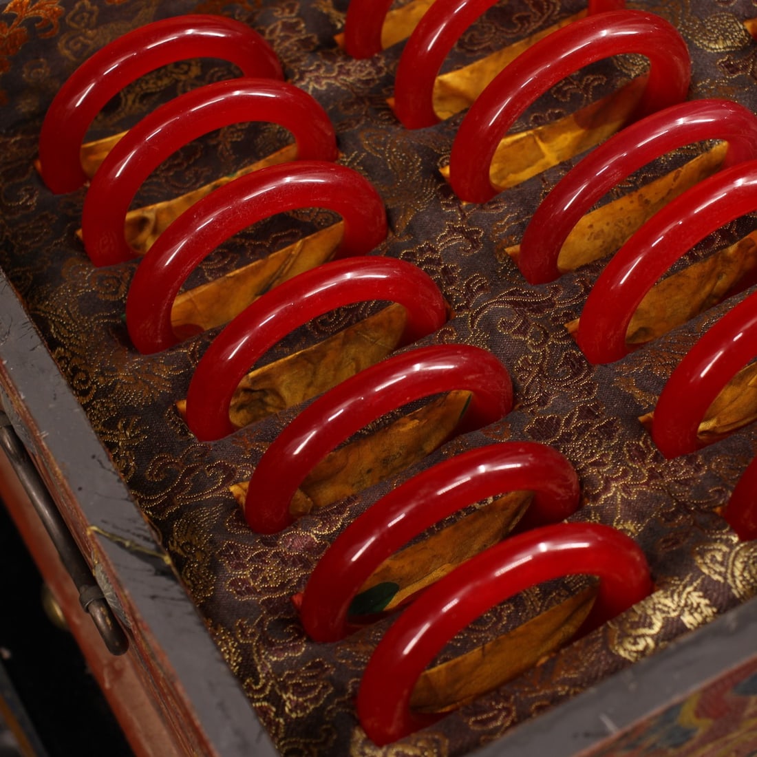 A Exquisite Jadeite Red Bracelets - 3