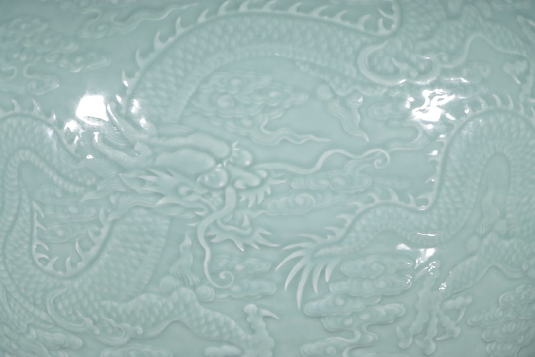 A Exquisite Celadon Glaze Dragon Pattern Vat - 4