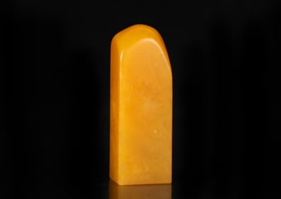 A Exquisite Shoushan Tianhuang Stone Seal