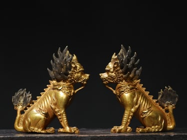 A pair of Exquisite Gilt Bronze Kylin Ornament