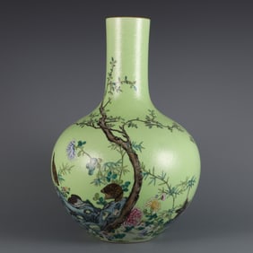 A Rare  Apple Green Ground Famille Rose Flower and Bird Pattern Vase