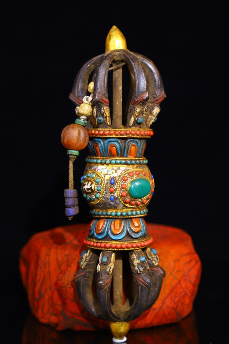 A Exquisite Bronze Dzi Bead-Inlaid Dharma ritual implement (1 of 9)