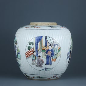 A Exquisite Wucai Figures Pattern Jar