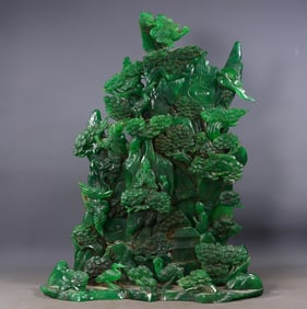 A Exquisite Jadeite Carved Mountain Ornament