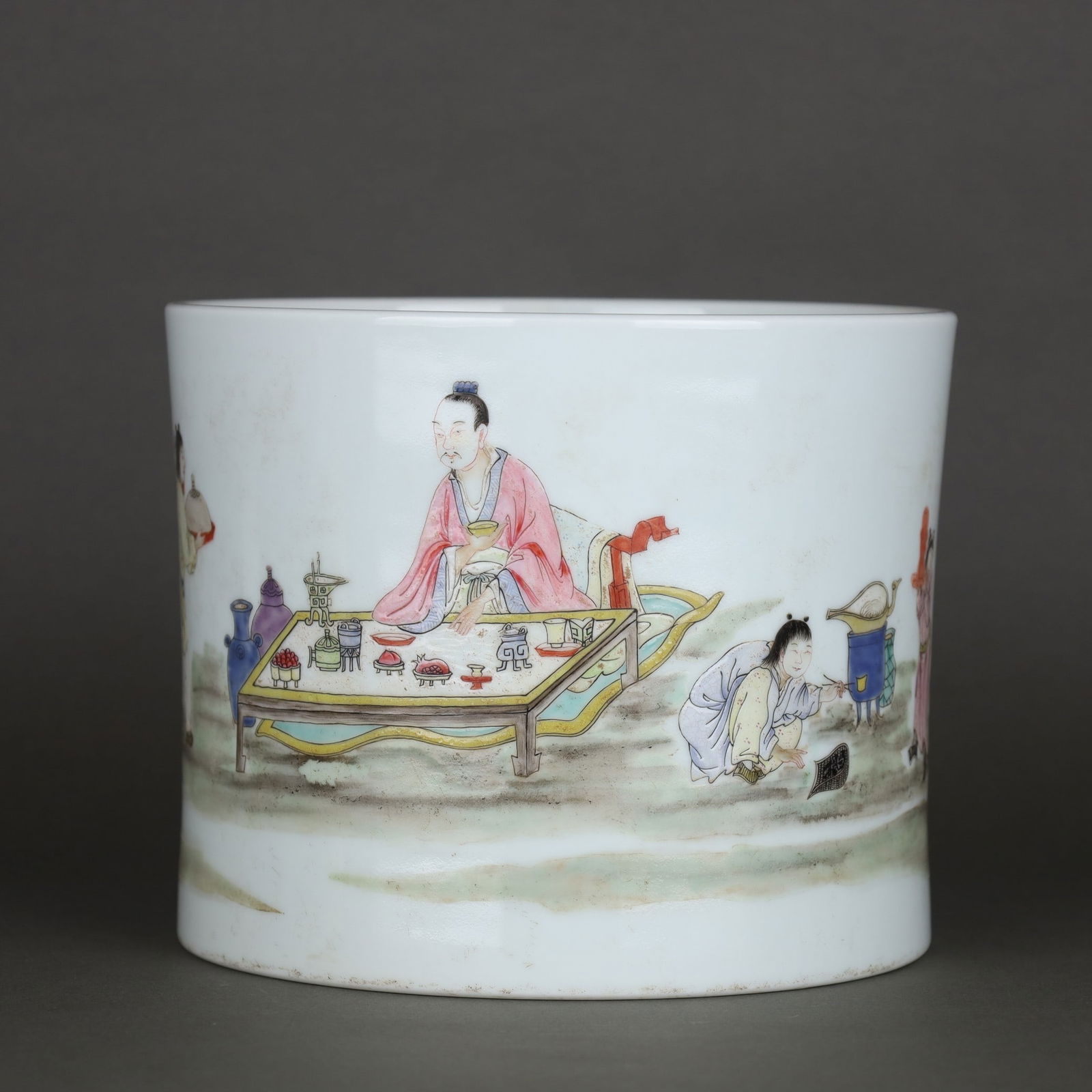 A Exquisite Famille-Rose Character and Story Pattern Brush Pot: A Exquisite Famille-Rose Character and Story Pattern Brush Pot,Qing Dynasty, China,Yongzheng Six-character Mark,Size:6.3inx7.8in 