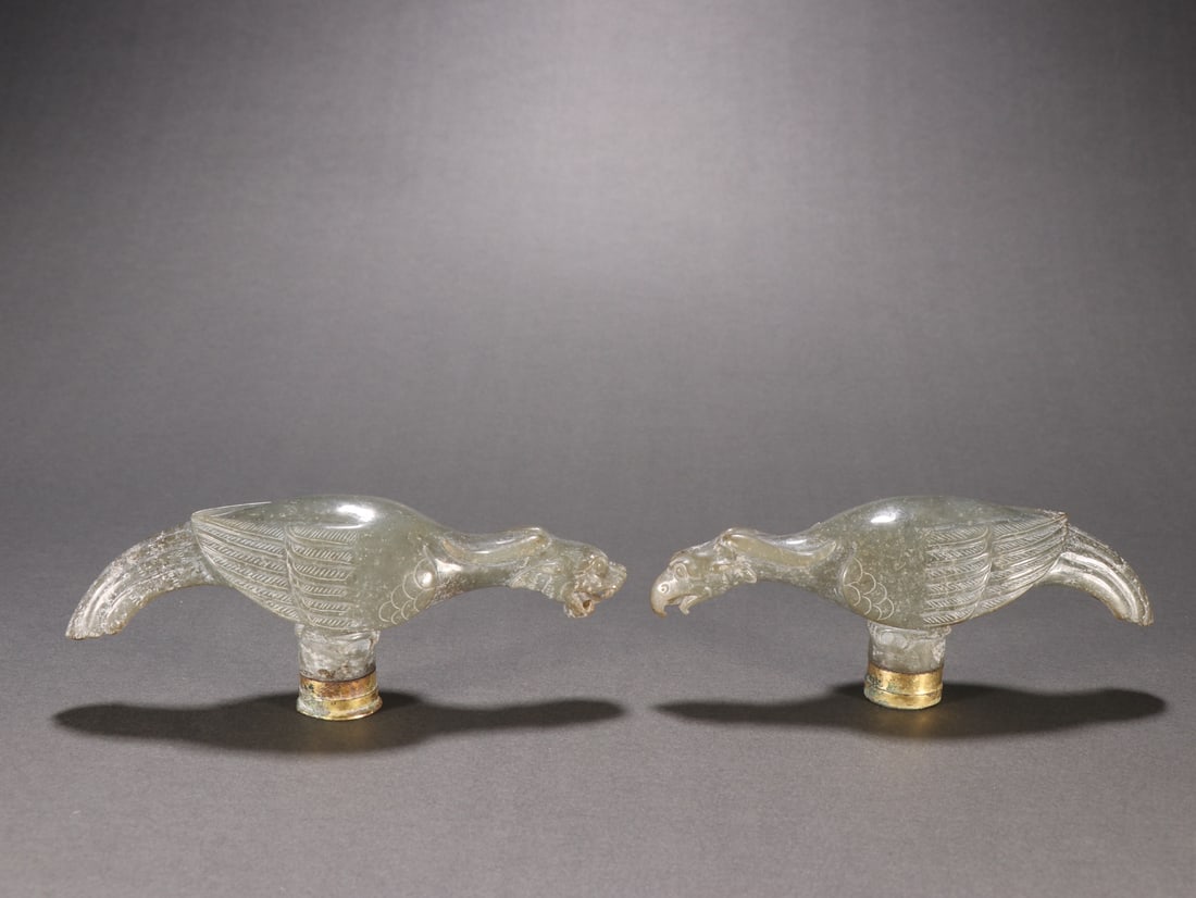 A pair of Exquisite Hotan Jade Dragon and Phoenix Ornament: A pair of Exquisite Hotan Jade Dragon and Phoenix Ornament,Qing Dynasty, China, ,Size:2.2inx5.3in 