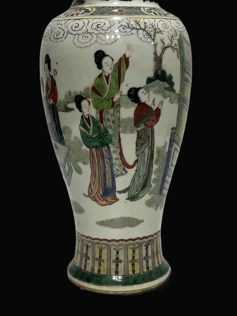 A Exquisite Wucai Figures Pattern Vase - 2