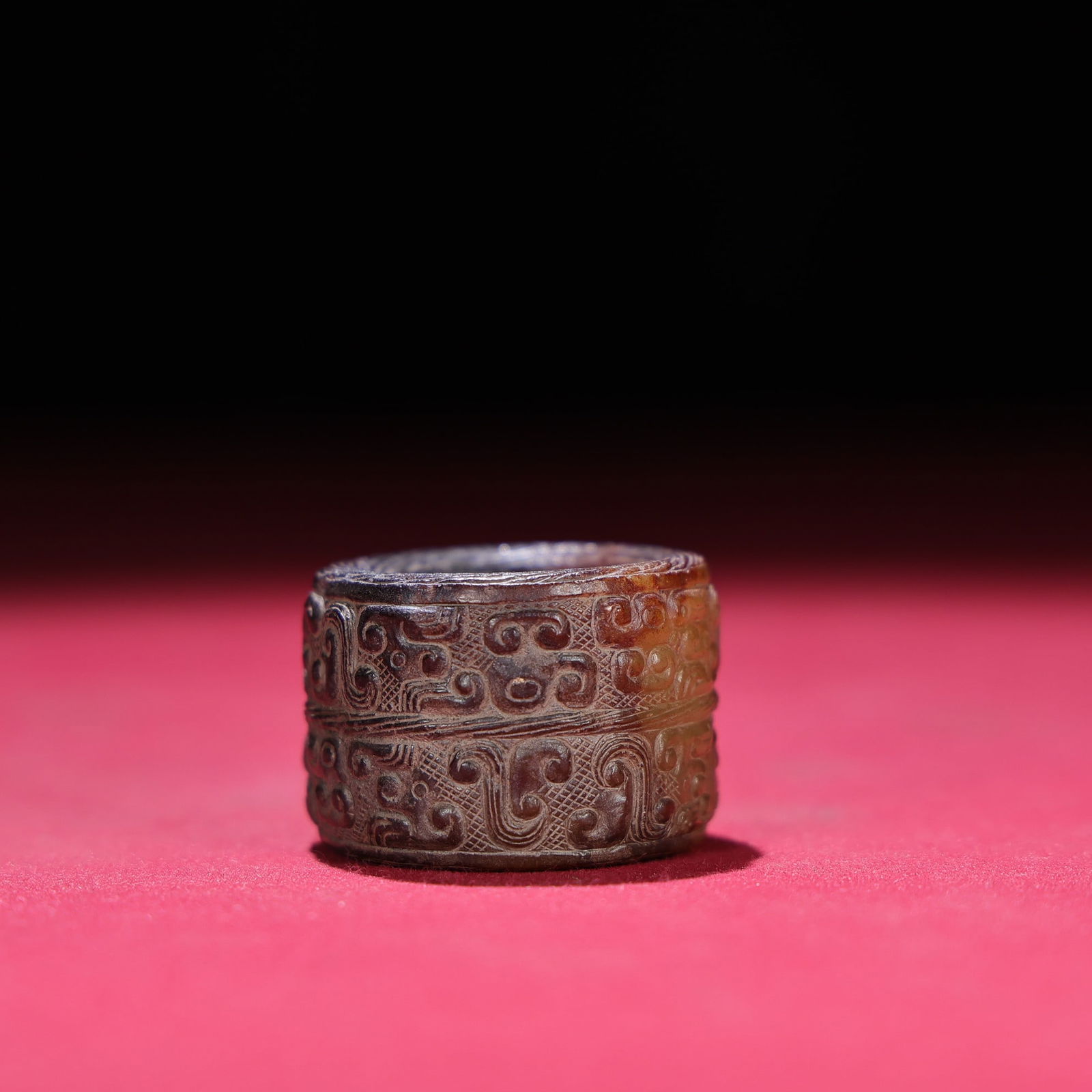 A Exquisite Hetian Jade Dragon Pattern Thumb Ring - 4