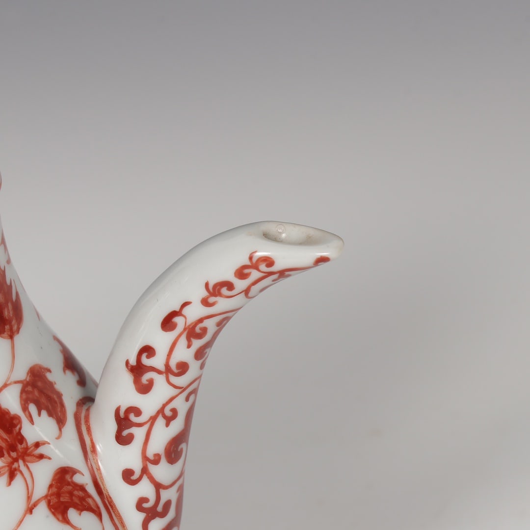 A Exquisite Iron-Red Flower Pattern Ewer - 6