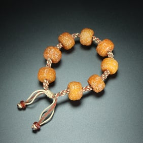 A Exquisite Hetian Jade Bracelet