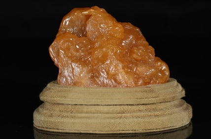 A Exquisite Shoushan Tianhuang Stone Landscape Ornament