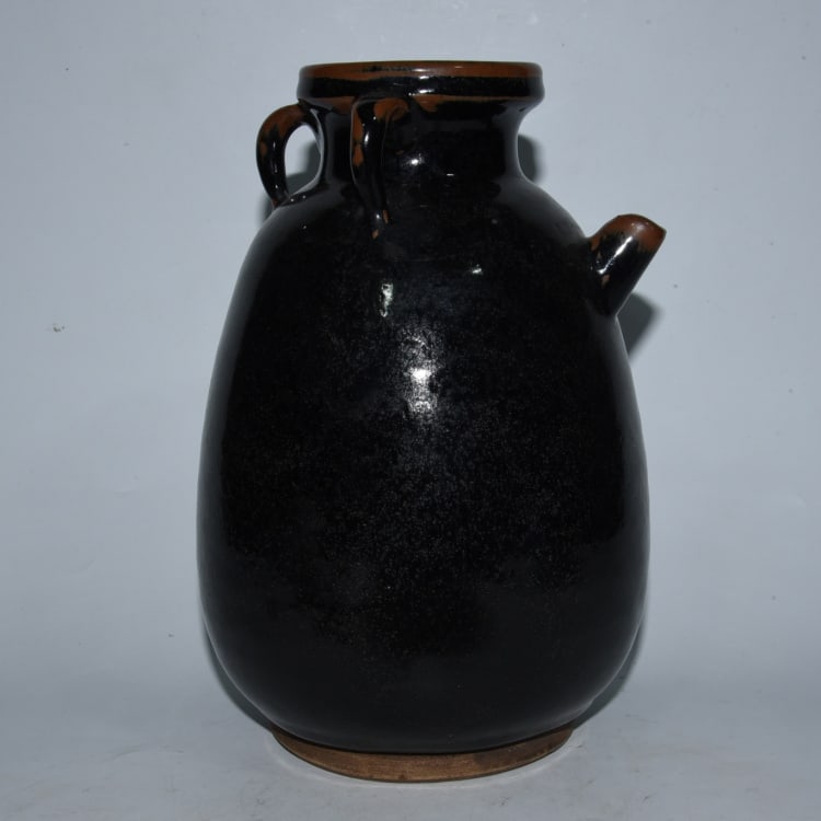 A Rare Jizhou yao Three-Ring Ewer (1 of 9)