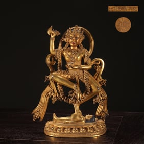A Exquisite Bronze Gilt Vajra Ornament