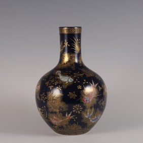 A Rare  Ji Lan Glaze Gilded Fish and Algae Pattern Vase