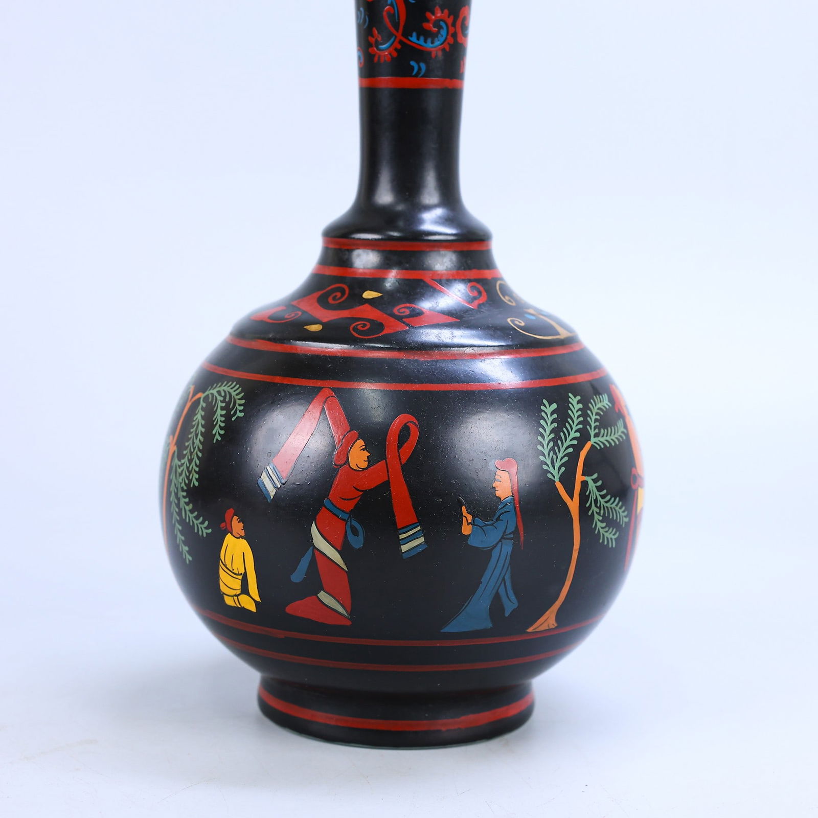 A Exquisite Black Ground Doucai Human Pattern Vase - 6