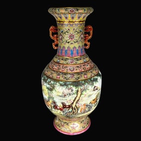 A Exquisite Enamel Painted Gold Lotus Pattern Horse Pattern Double-Ears Vase