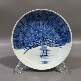 A Exquisite Blue and White Flower and Bird Pattern Plate