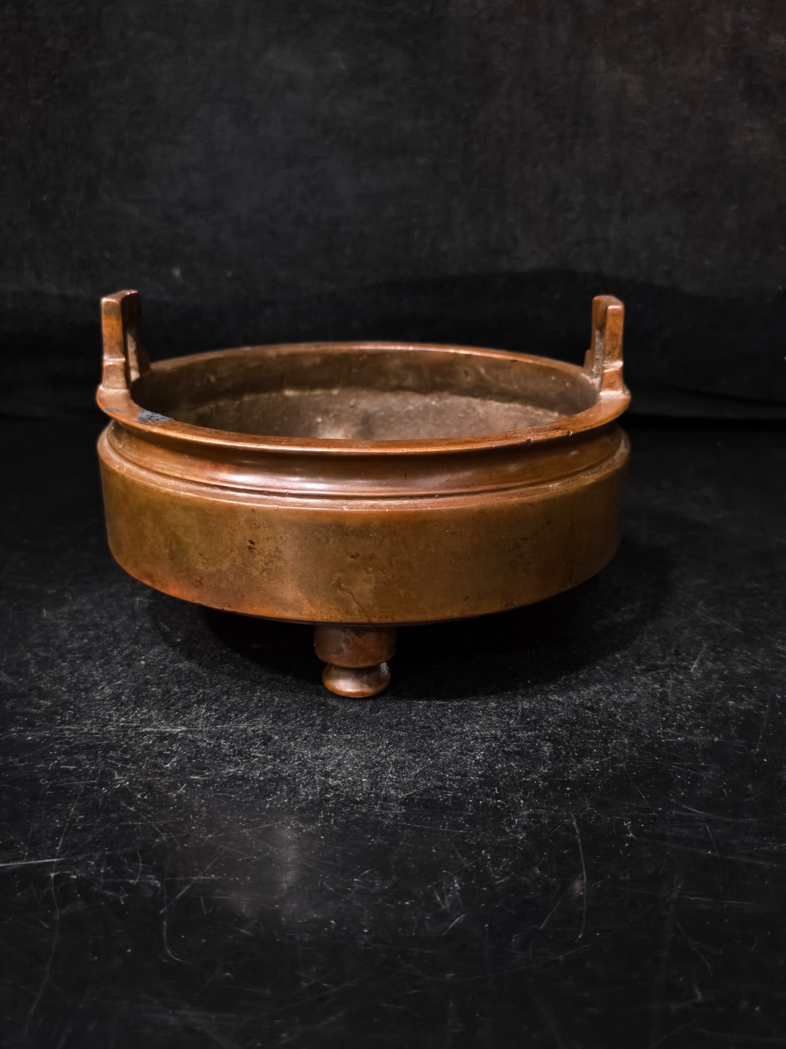 A Exquisite Bronze Tripod Censer: A Exquisite Bronze Tripod Censer,Ming Dynasty, China,Xuande Six-character Mark,Size:3.9inx5.9inx5.9in 青铜三足香炉,中国明代,宣德