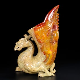 A Exquisite Hetian Jade Bird-Shaped Cup