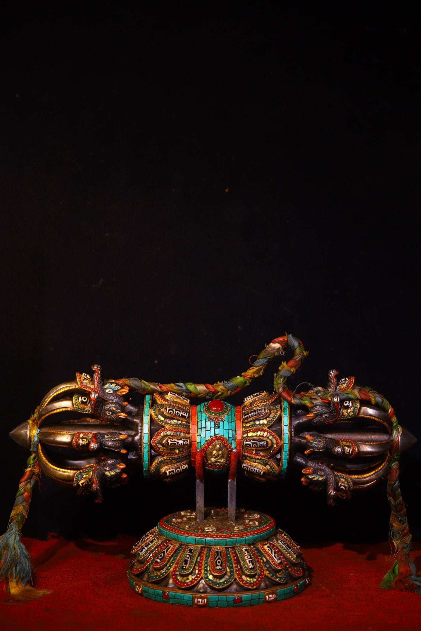 A Exquisite Sky Iron Chiseled and Gem-Inlaid Dharma ritual implement (1 of 9)