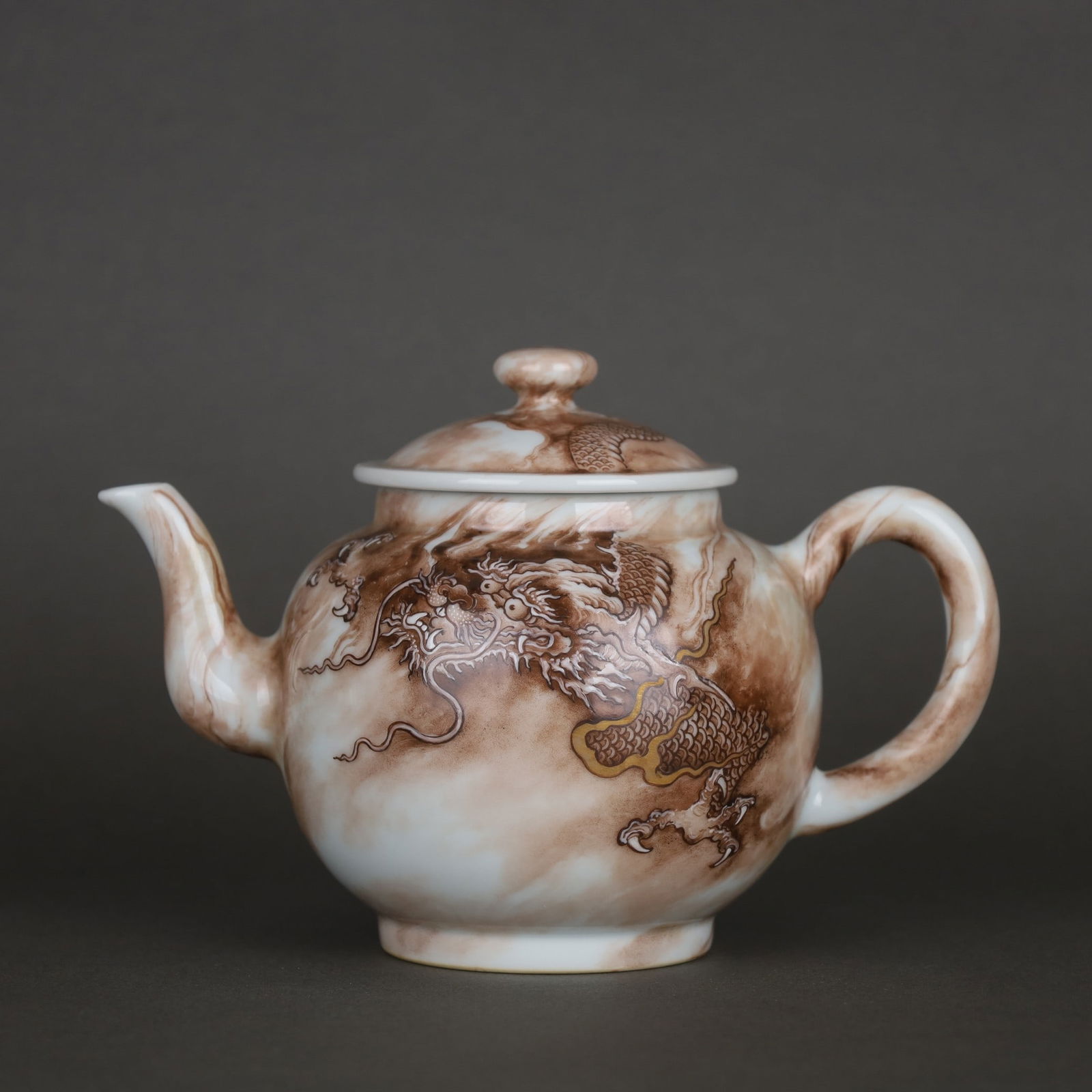 A Exquisite Iron-Red Color Dragon Pattern Ewer (1 of 9)