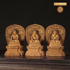 A Set of Exquisite Bronze Gilt Buddha Statue Ornament