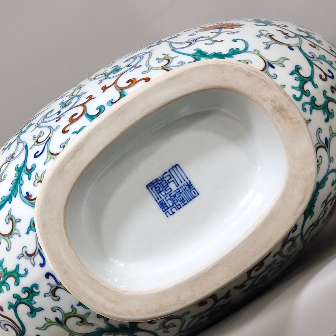 Duocai Lotus Phoenix Pattern Vase - 9