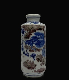 A Exquisite Blue and White Dragon Pattern Snuff Bottle