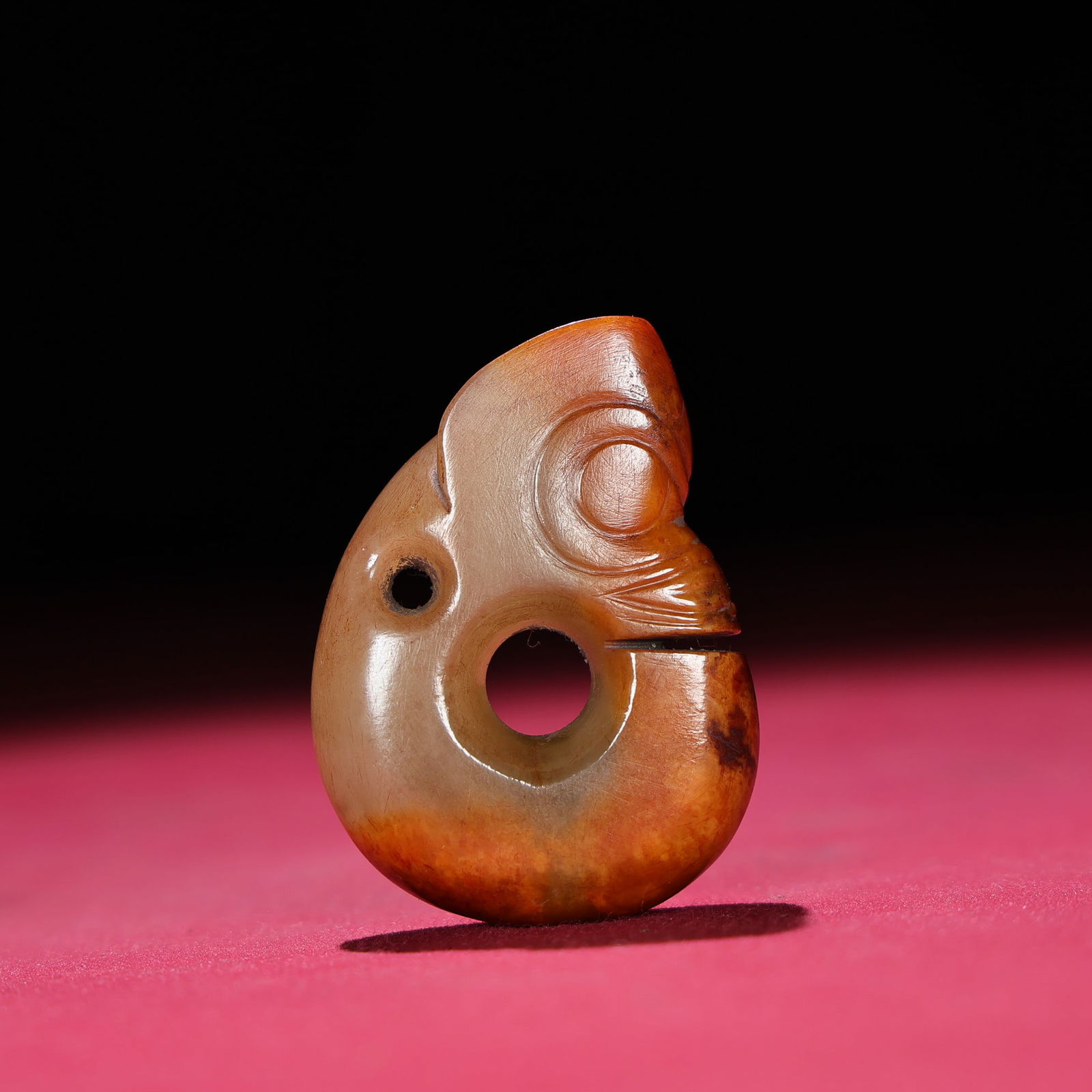 A Exquisite Hetian Jade Dragon Handheld Ornament: A Exquisite Hetian Jade Dragon Handheld Ornament,Han Dynasty, China,Size:2inx1.5inx0.5in,Weight:46g 和田玉猪龙手把件,中国汉代