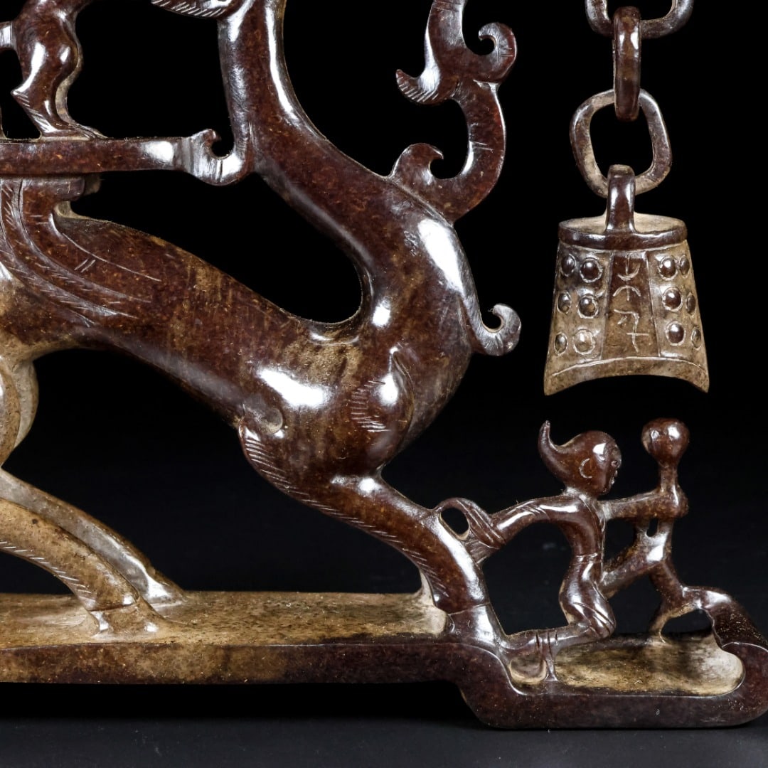 A Exquisite Hotan Jade Dragon Lamp - 3