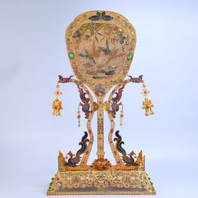 A Exquisite Cloisonne Gem-Inlaid Fan Ornament