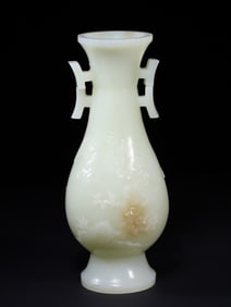 A Exquisite Hetian Jade Flower Pattern Vase