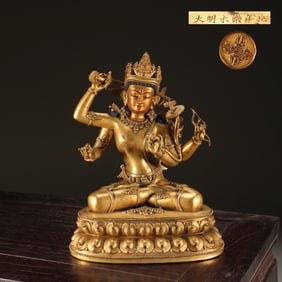 A Exquisite Bronze Gilt Four-Armed Avalokitesvara Ornament