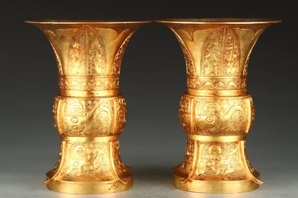 A pair of Bronze Gilt Dragon Pattern Vase