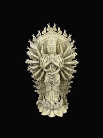 A Exquisite Blanc-De-Chine Statue of Thousand-Armed Avalokitesvara Ornament