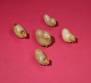 A Set of Exquisite Hetian White Jade Chicken Ornament