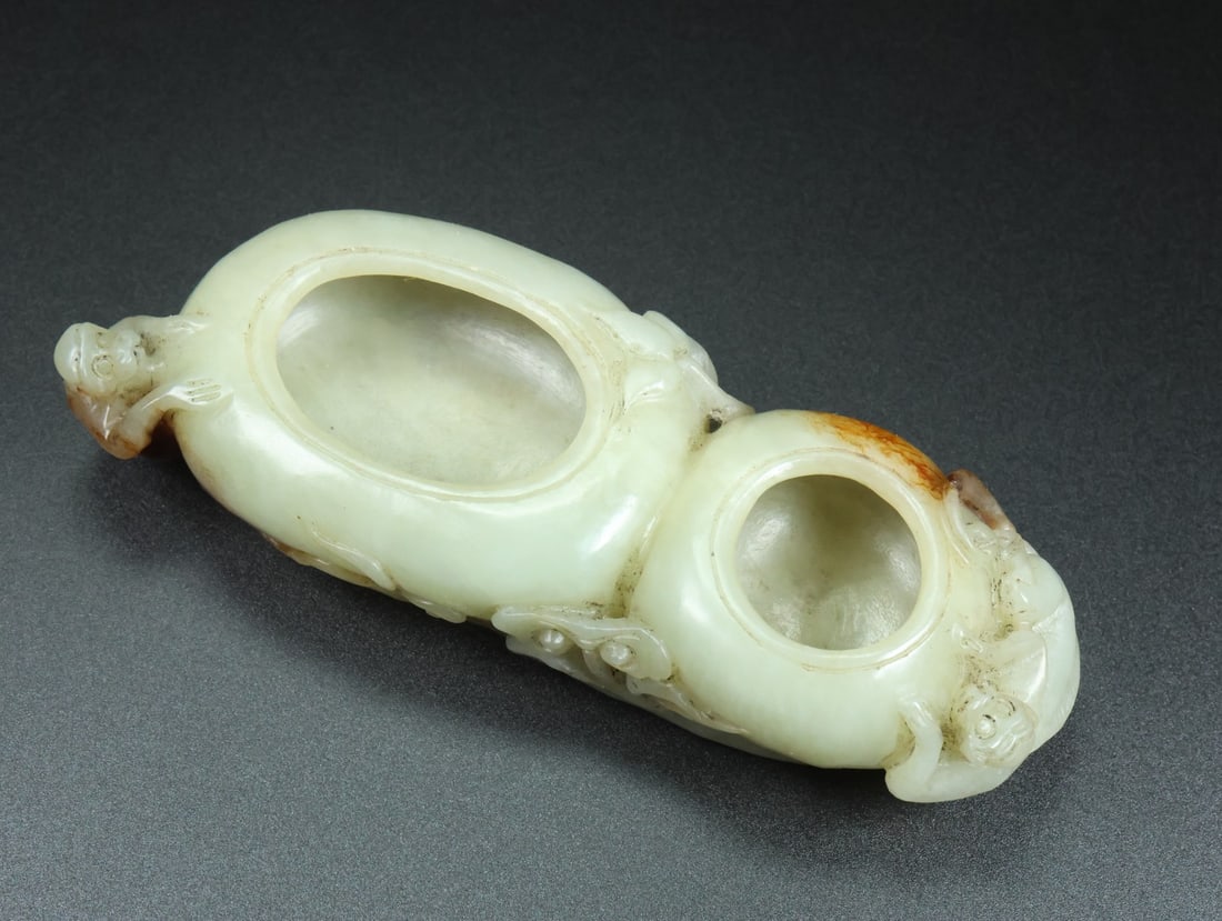 A Exquisite Hotan Jade Ganoderma Pattern Brush Washer - 4