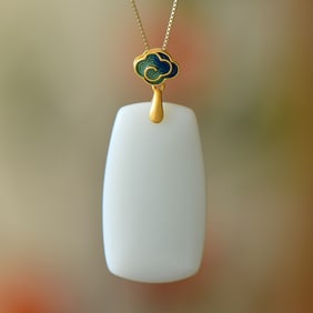 A Exquisite Silver-Inlaid Hotan Jade Pendant