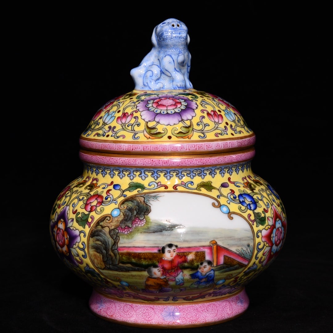 An Exquisite Yellow Ground Famille-Rose Painted Gold Lotus and Figure Pattern Cover Jar (1 of 9)